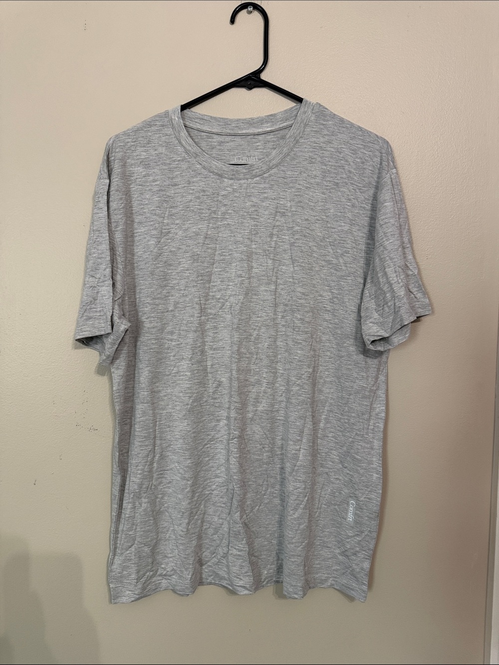 Comfrt brand Classic Men's Crew Neck T‑Shirt in Light Heather Gray size medium